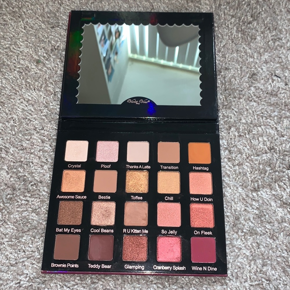 Violet Voss Holy Grail Pro Palette